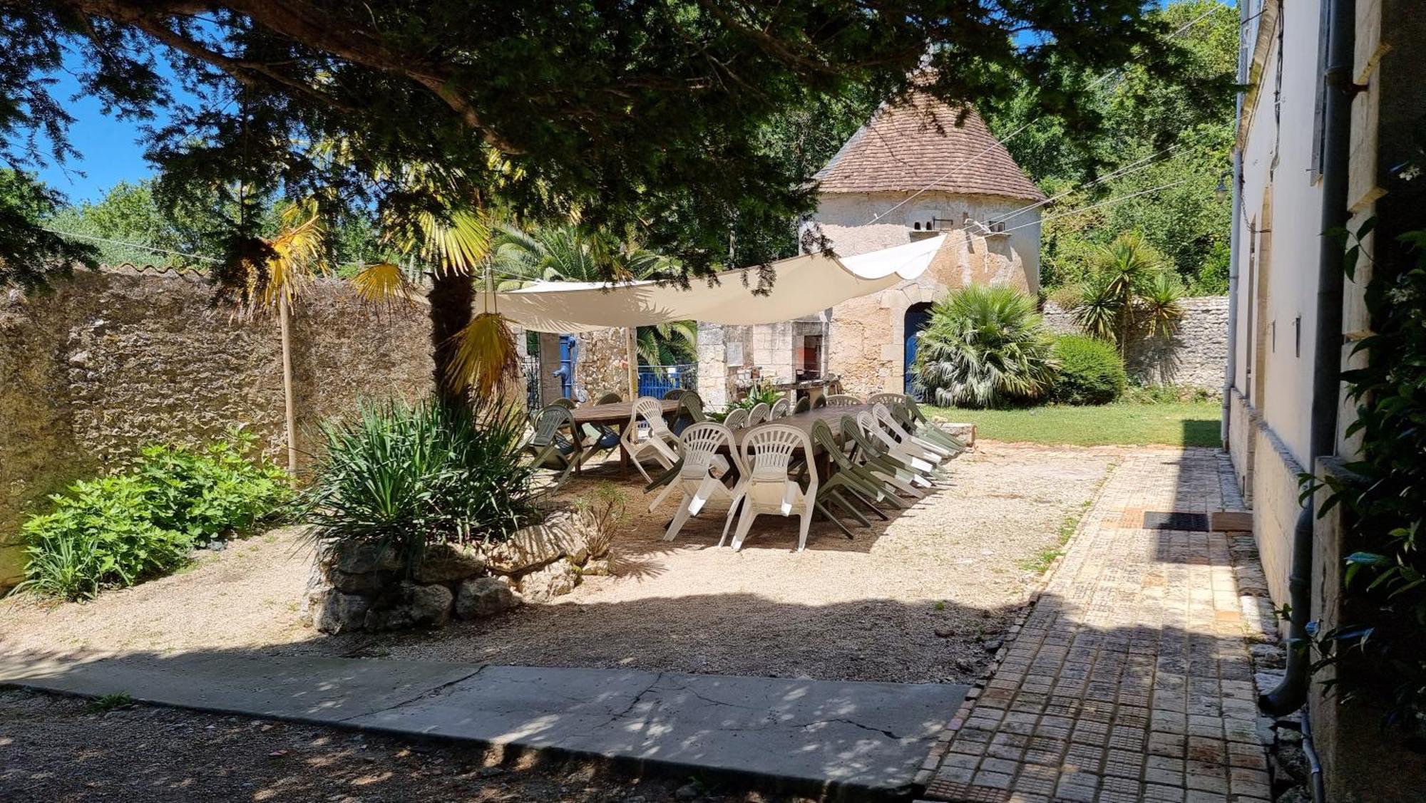 Domaine De Rochebonne Villa Saint-Just-Luzac Bagian luar foto